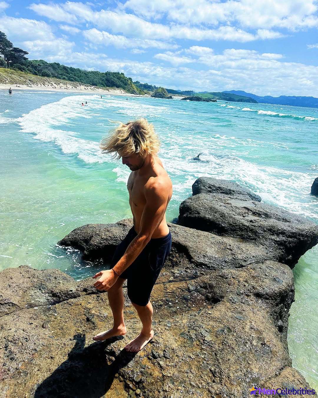 Jackson Gallagher shirtless and sexy photos