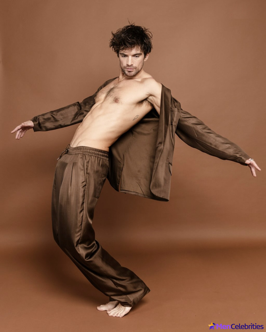 Jackson Gallagher shirtless and sexy photos