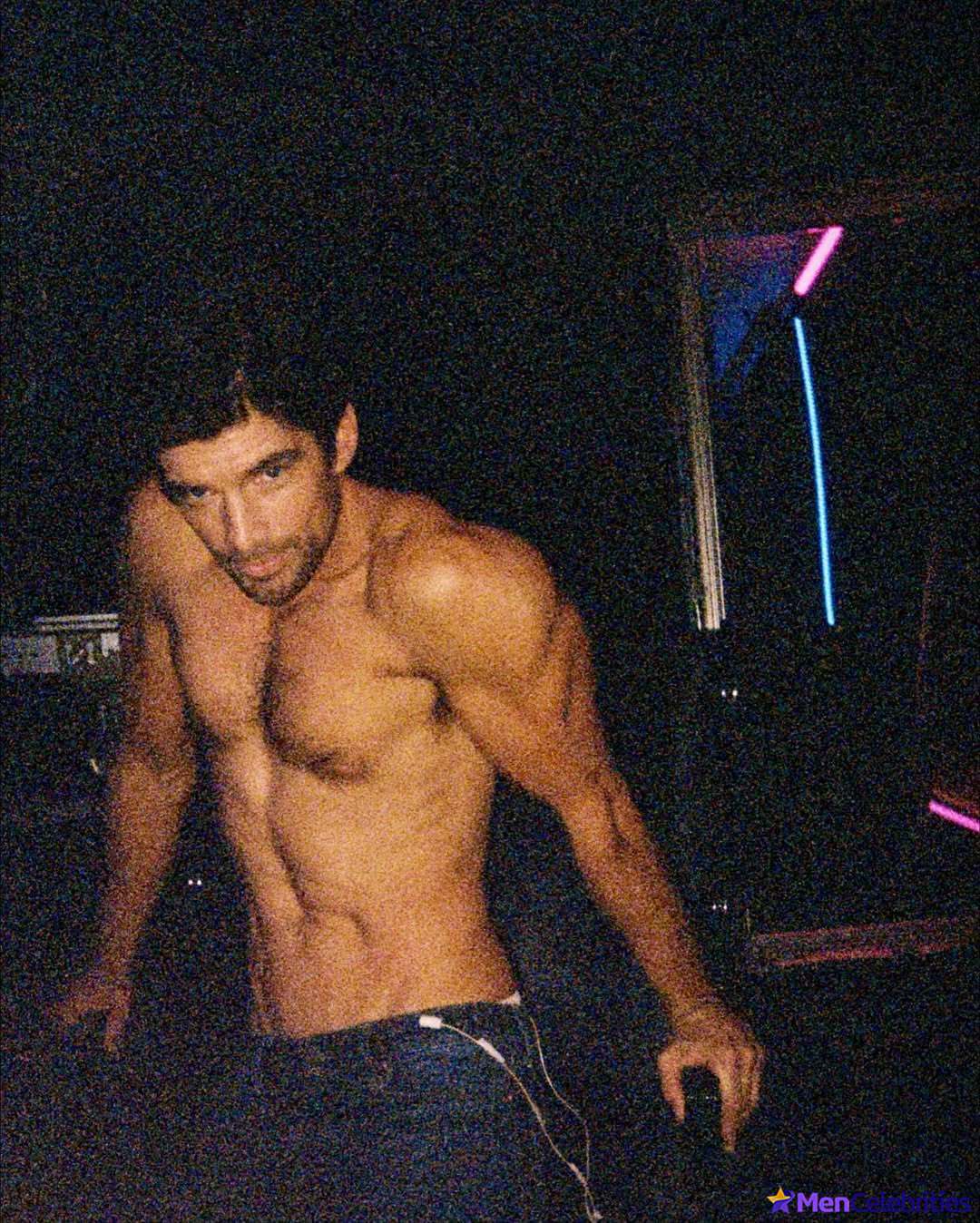 Jackson Gallagher shirtless and sexy photos