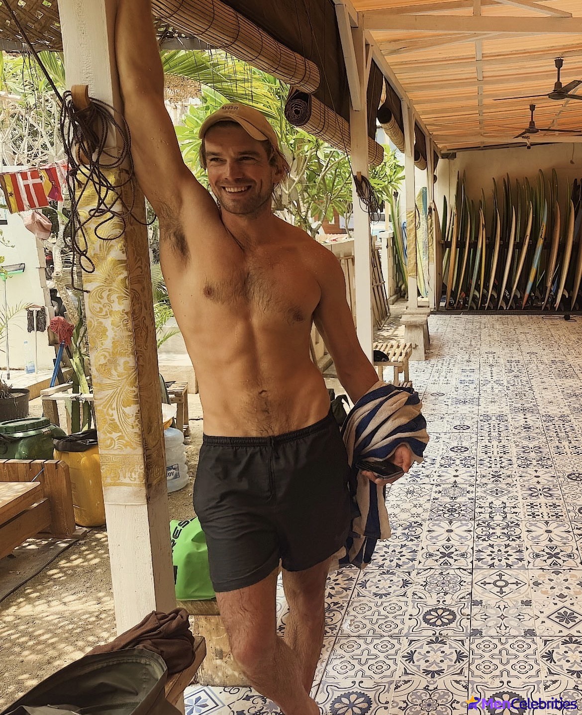 Jackson Gallagher shirtless and sexy photos
