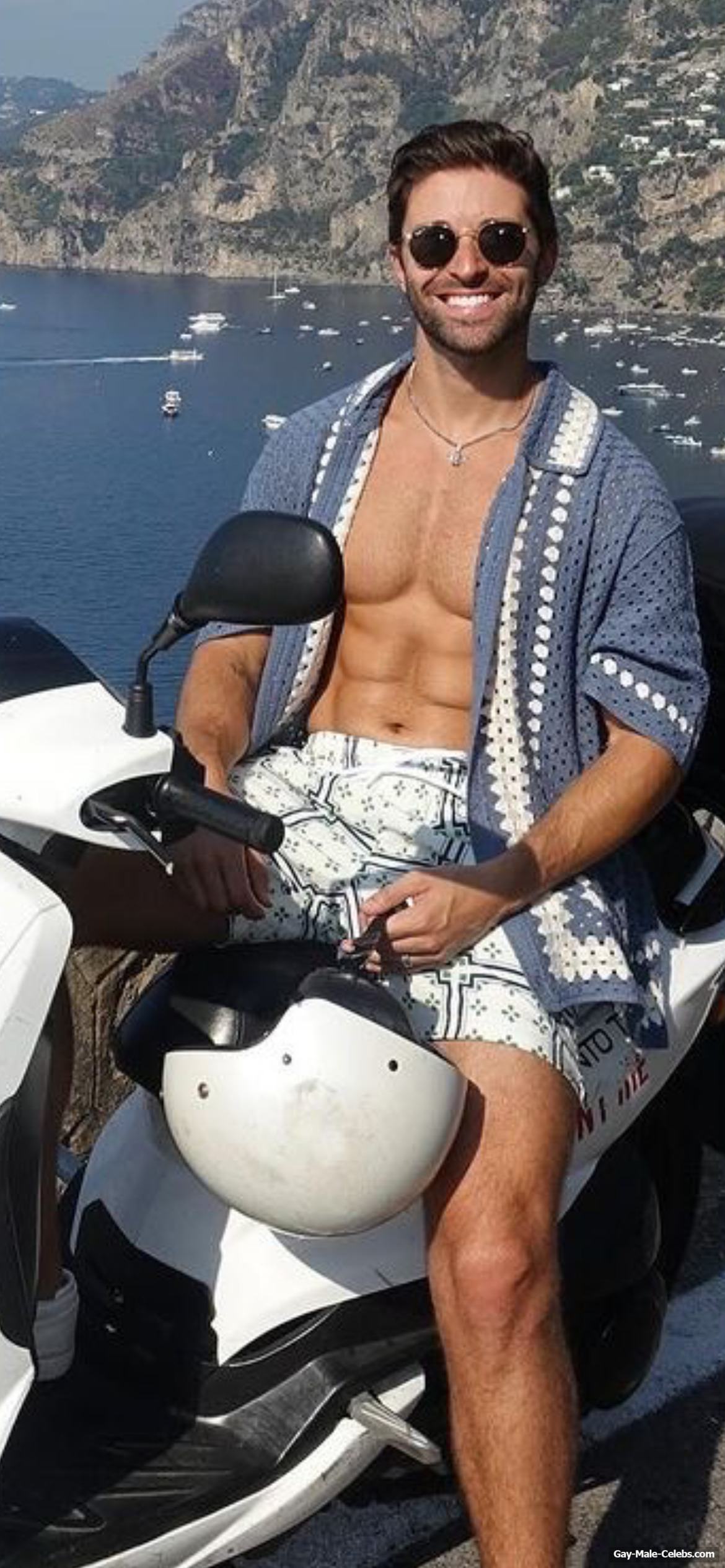 Jake Miller Nude And Dick Bulge Underwear Pics