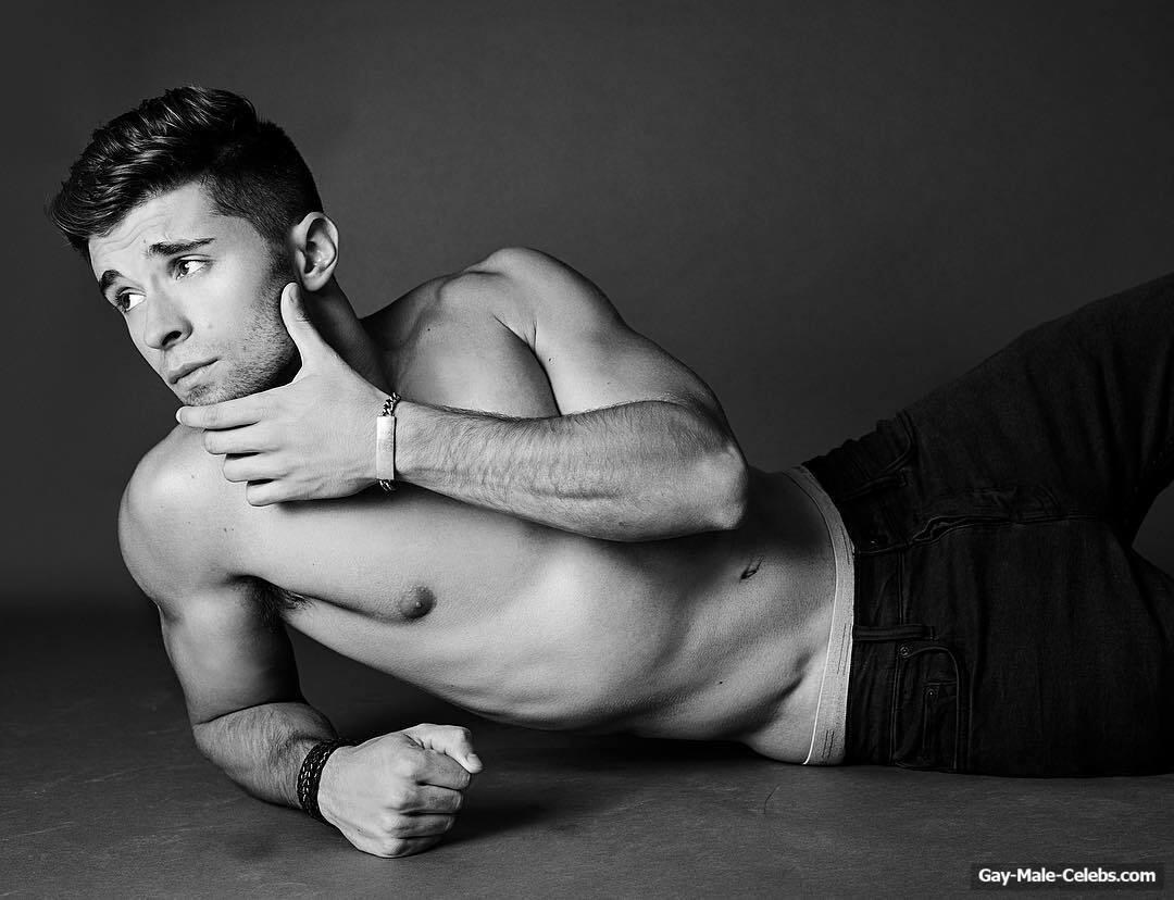 Jake Miller Nude And Dick Bulge Underwear Pics
