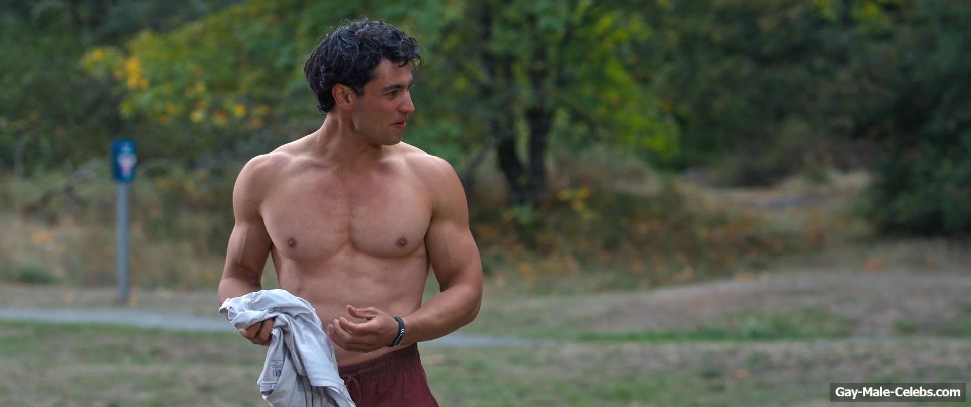 Kyle Clark Shows Nude Muscle Torso In Crew Girl
