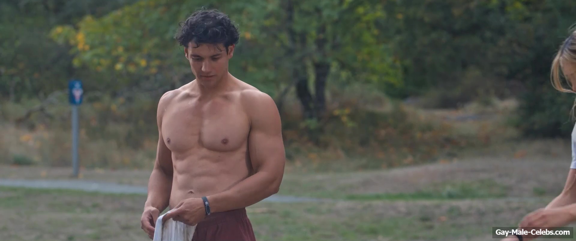 Kyle Clark Shows Nude Muscle Torso In Crew Girl