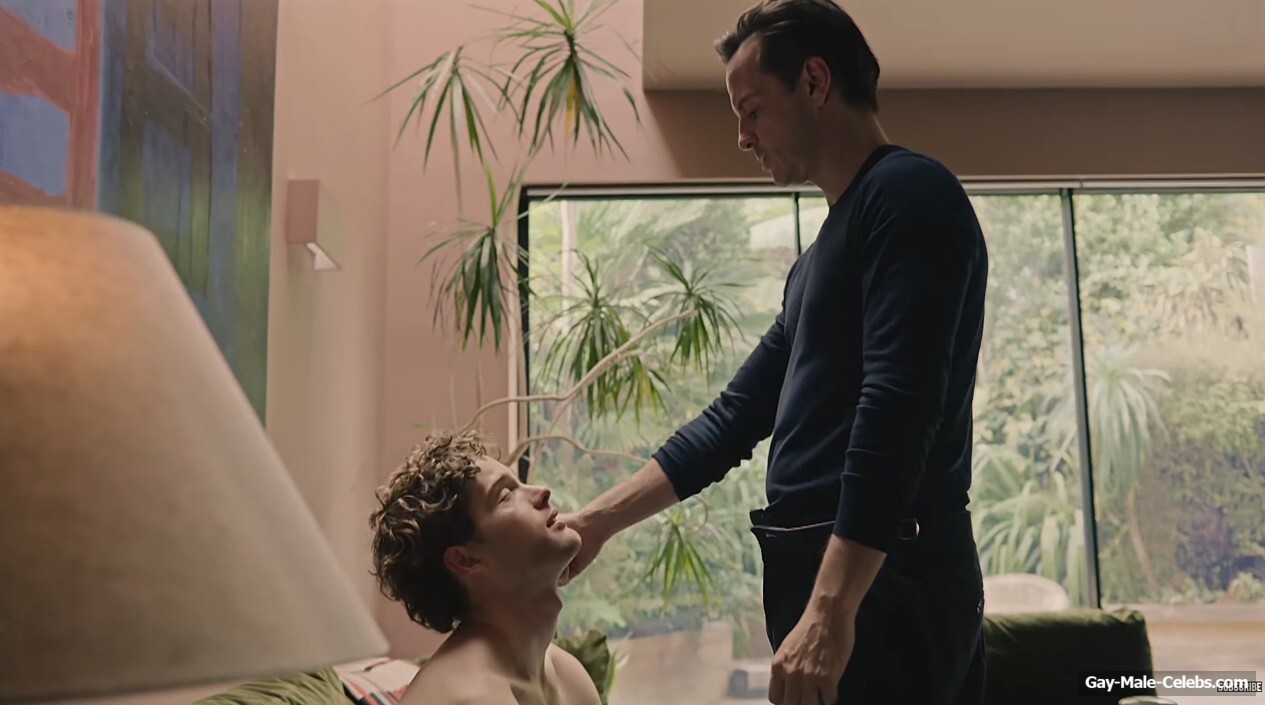 Leo Reich and Andrew Scott Hot Gay Scenes in It Gets Worse