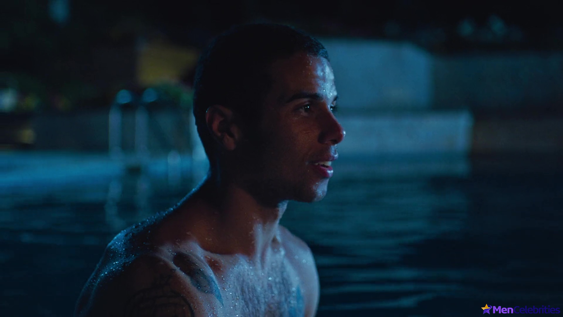 Mason Gooding shirtless and bulge in Pools