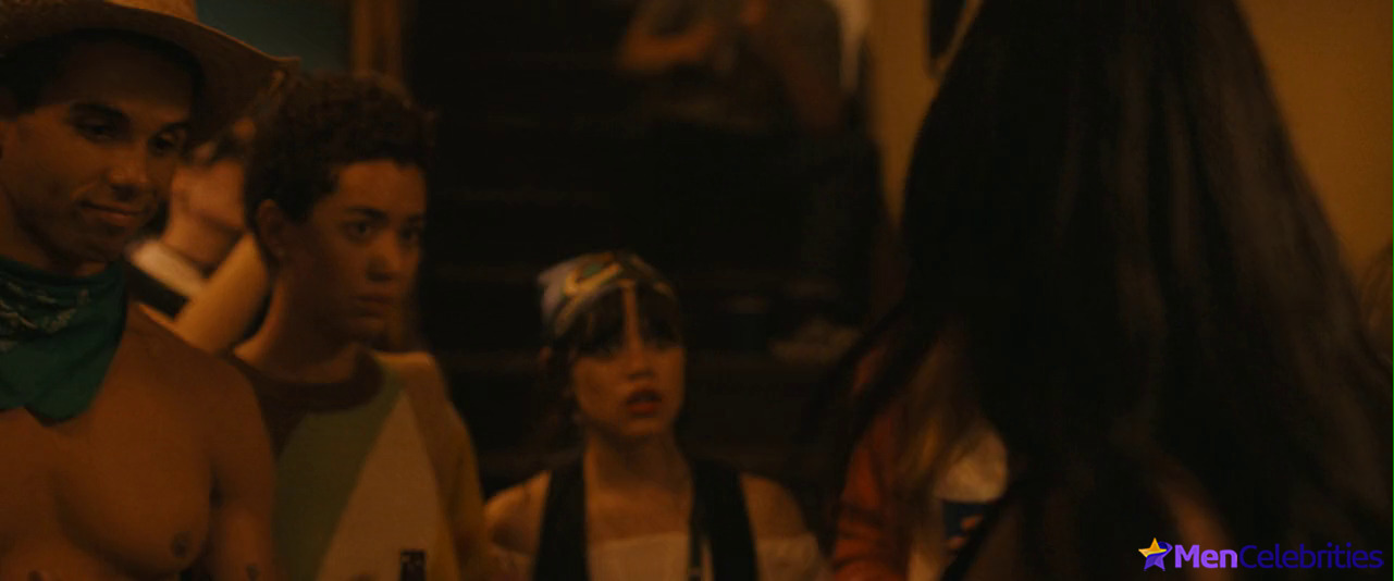 Mason Gooding shirtless in Scream 4