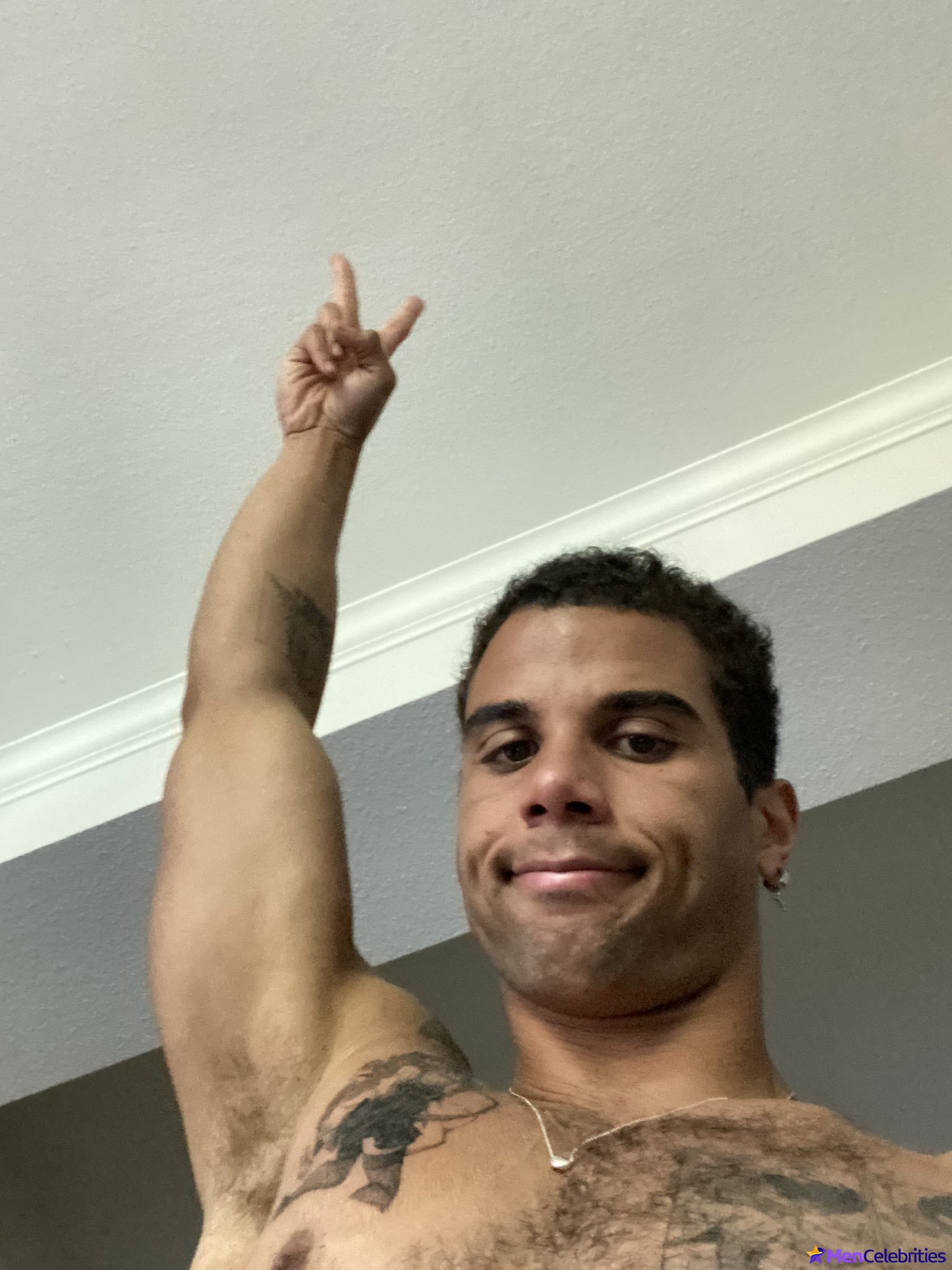 Mason Gooding nude and dick bulge photos