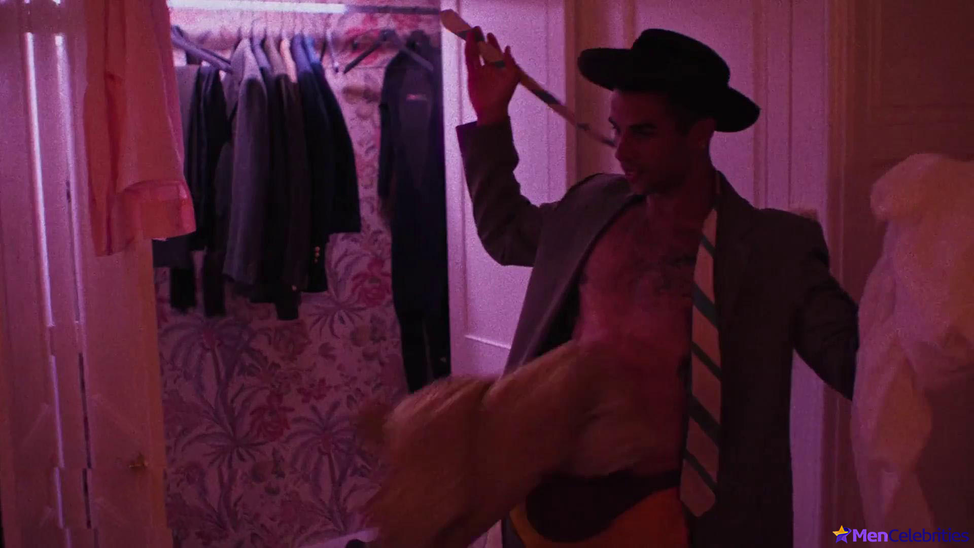 Mason Gooding nude and sexy scenes