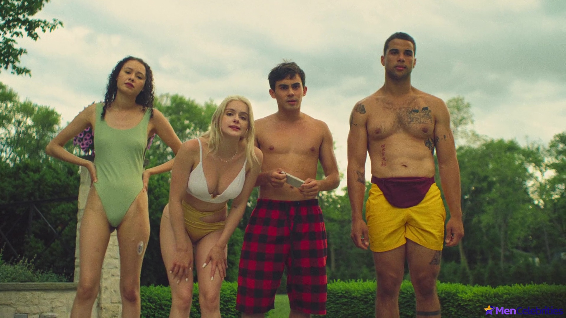 Mason Gooding shirtless and bulge in Pools