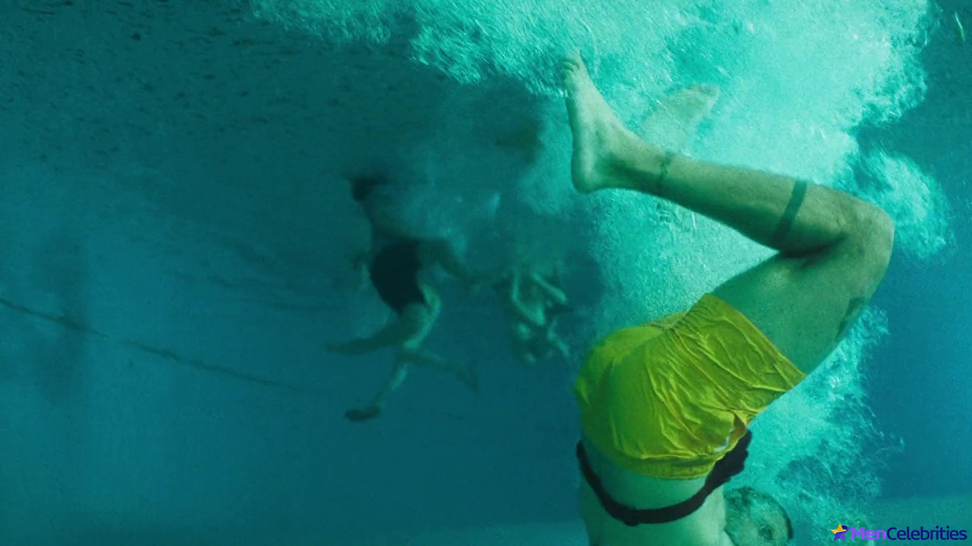 Mason Gooding shirtless and bulge in Pools