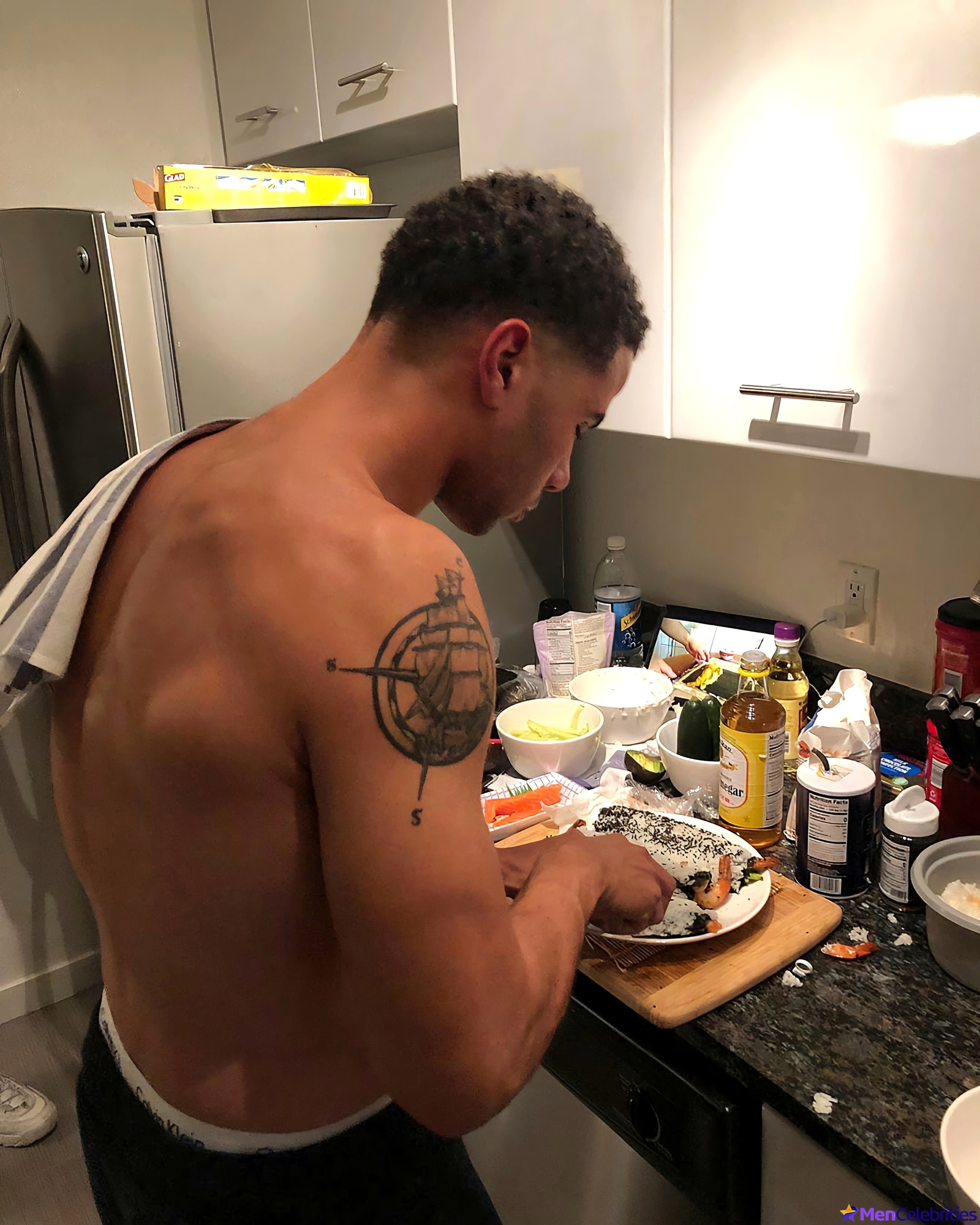 Mason Gooding nude and dick bulge photos