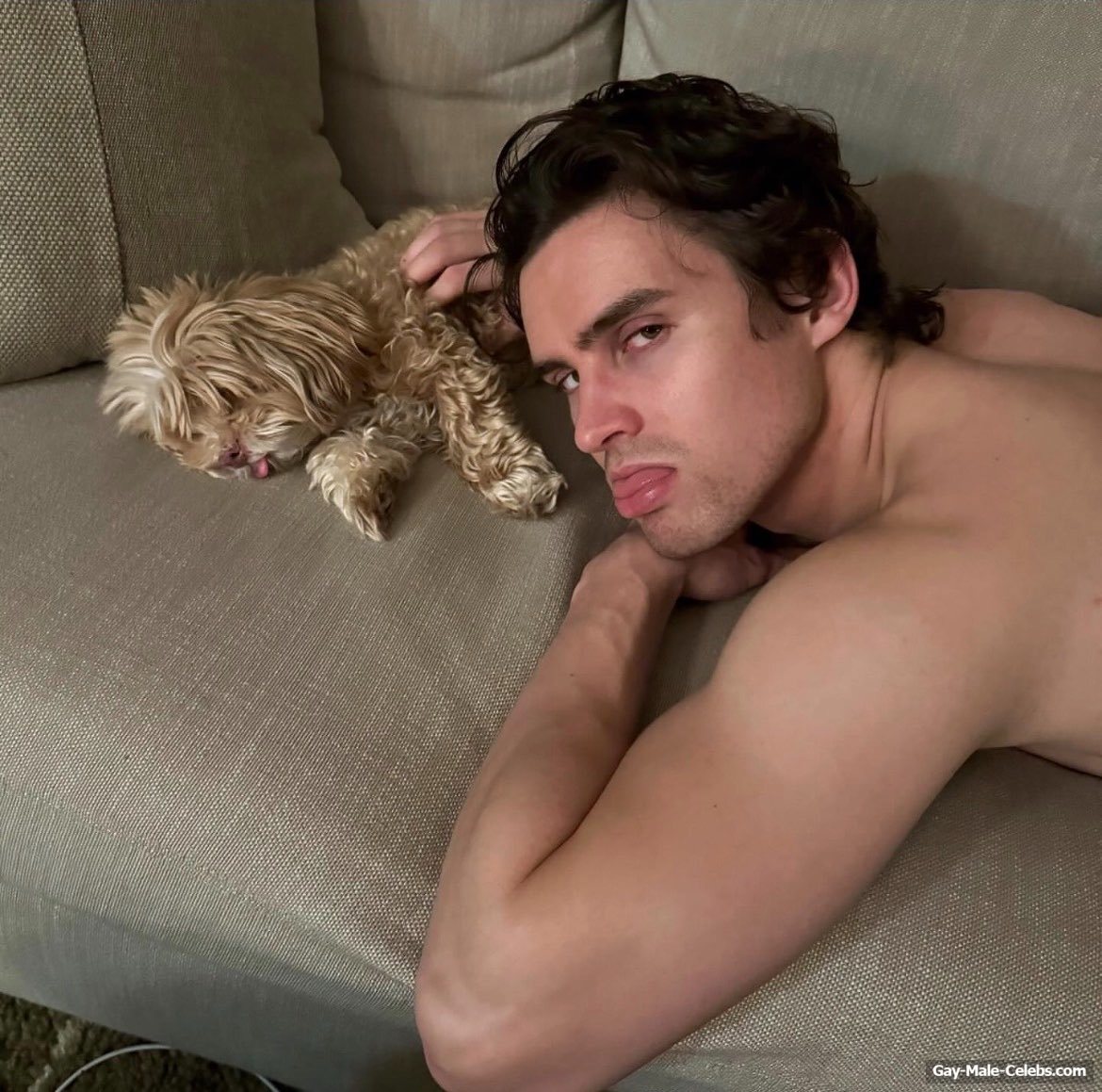 Michael Johnston shirtless and sexy photos