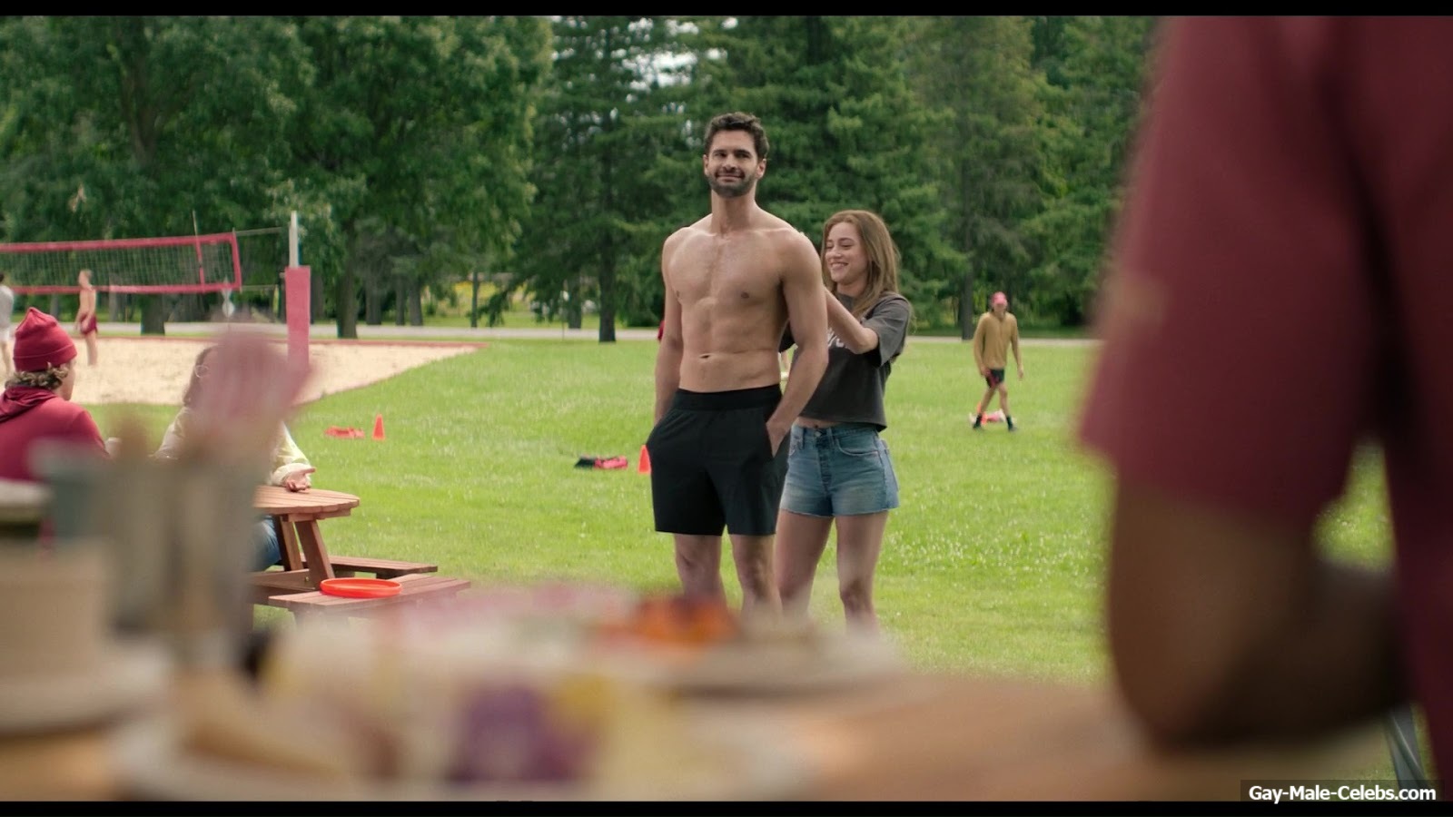 Tom Bateman Nude And Sex Scenes in The Love Hypothesis