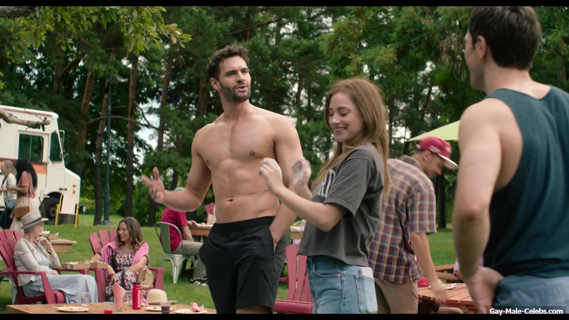 Tom Bateman Nude And Sex Scenes in The Love Hypothesis