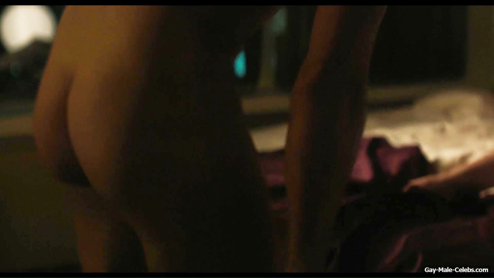 Tom Bateman Nude And Sex Scenes in The Love Hypothesis