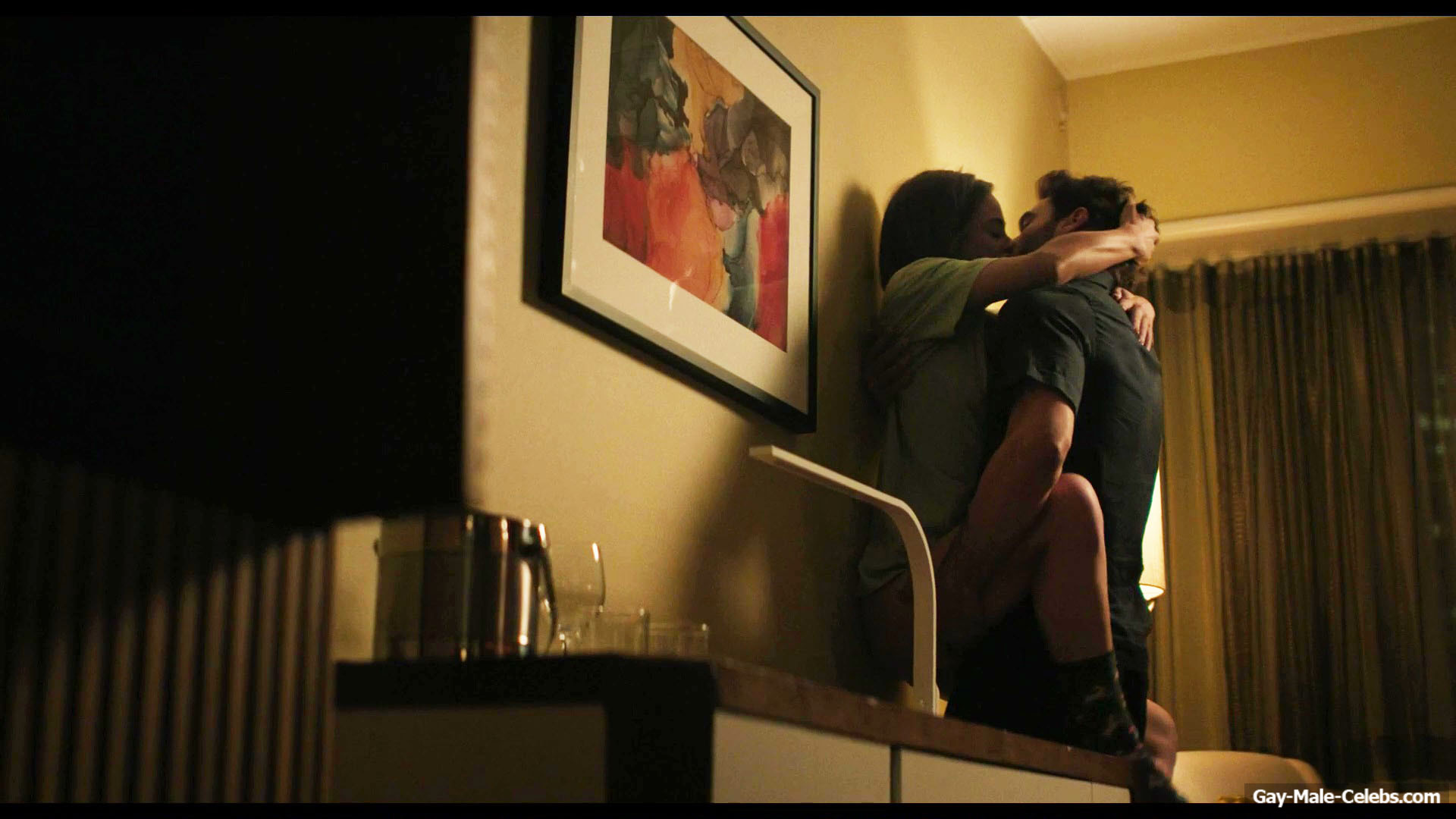 Tom Bateman Nude And Sex Scenes in The Love Hypothesis