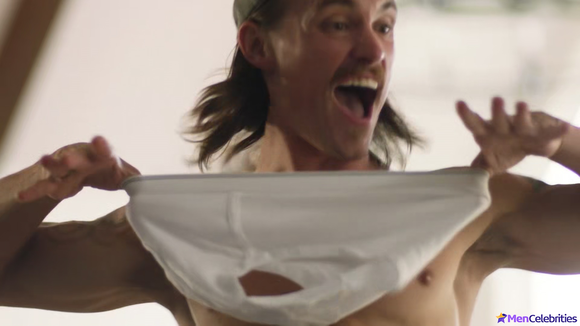 Tom Stevens nude and cock bulge scenes in Moonshine