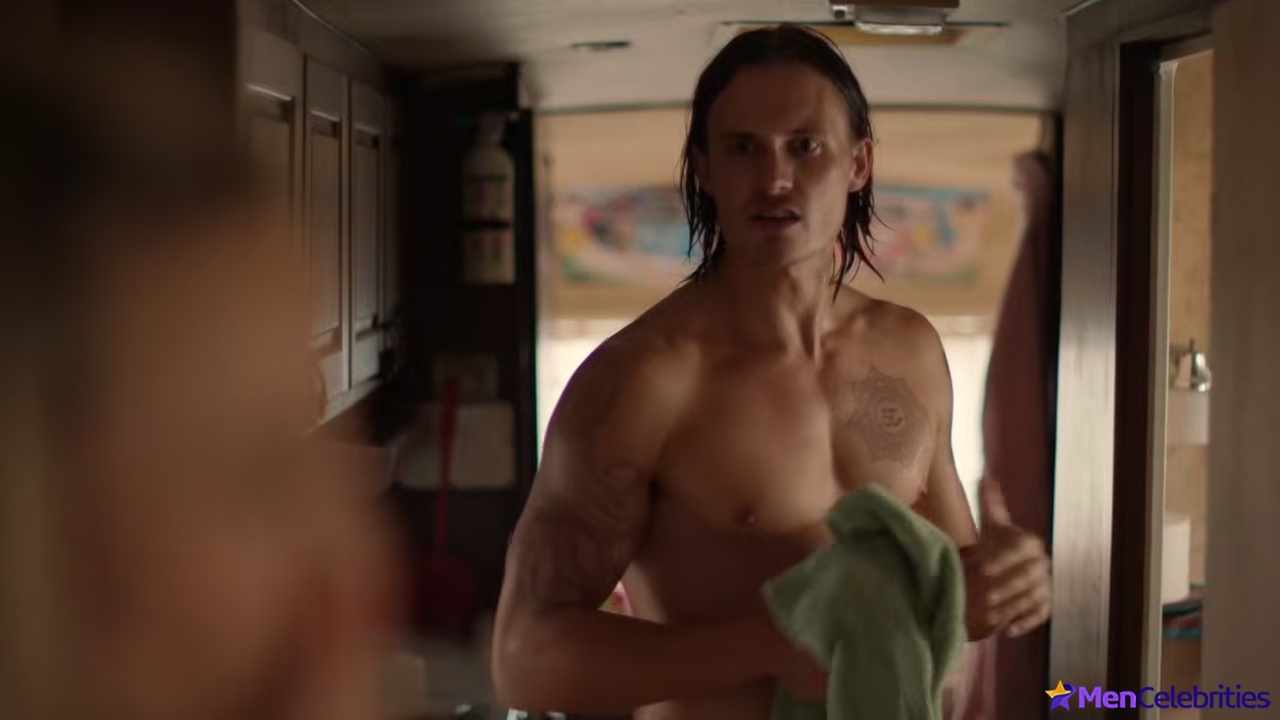 Tom Stevens nude and cock bulge scenes in Moonshine