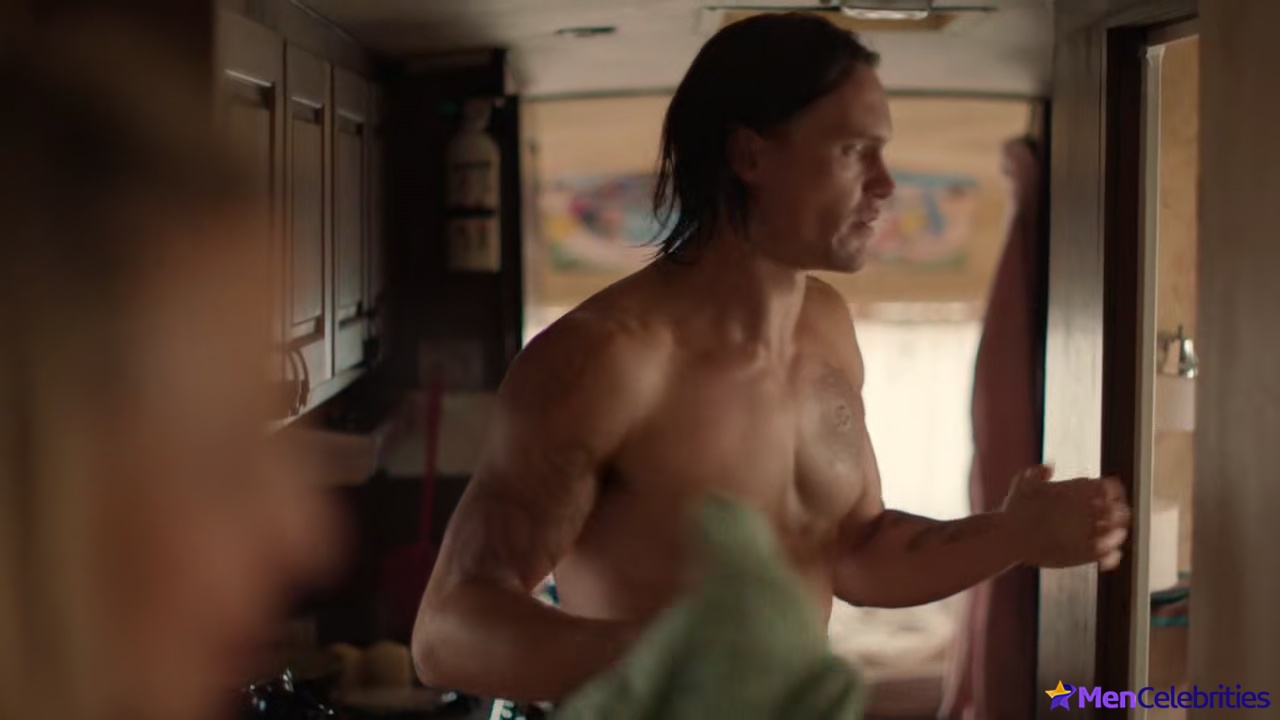 Tom Stevens nude and cock bulge scenes in Moonshine