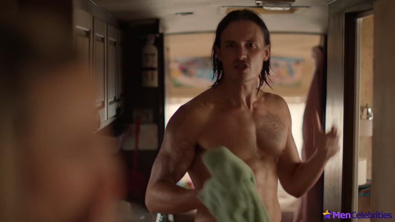 Tom Stevens nude and cock bulge scenes in Moonshine