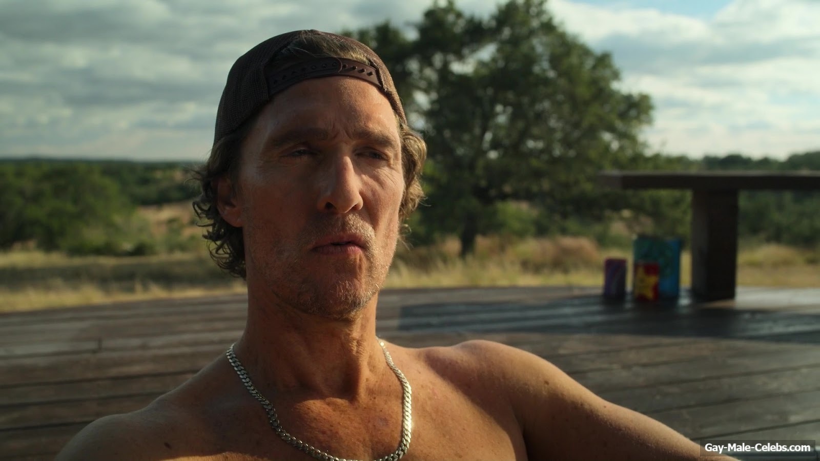 Woody Harrelson and Matthew McConaughey Shirtless Scenes in Brothers