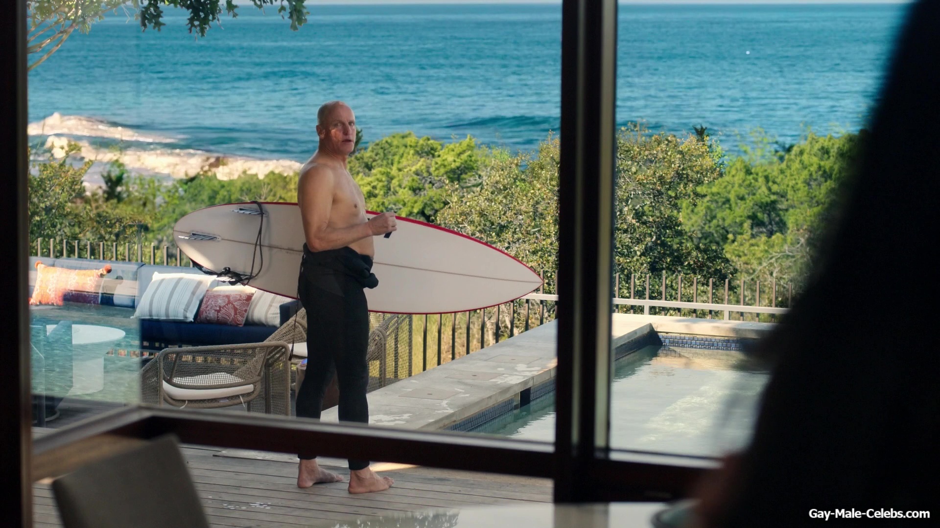 Woody Harrelson and Matthew McConaughey Shirtless Scenes in Brothers