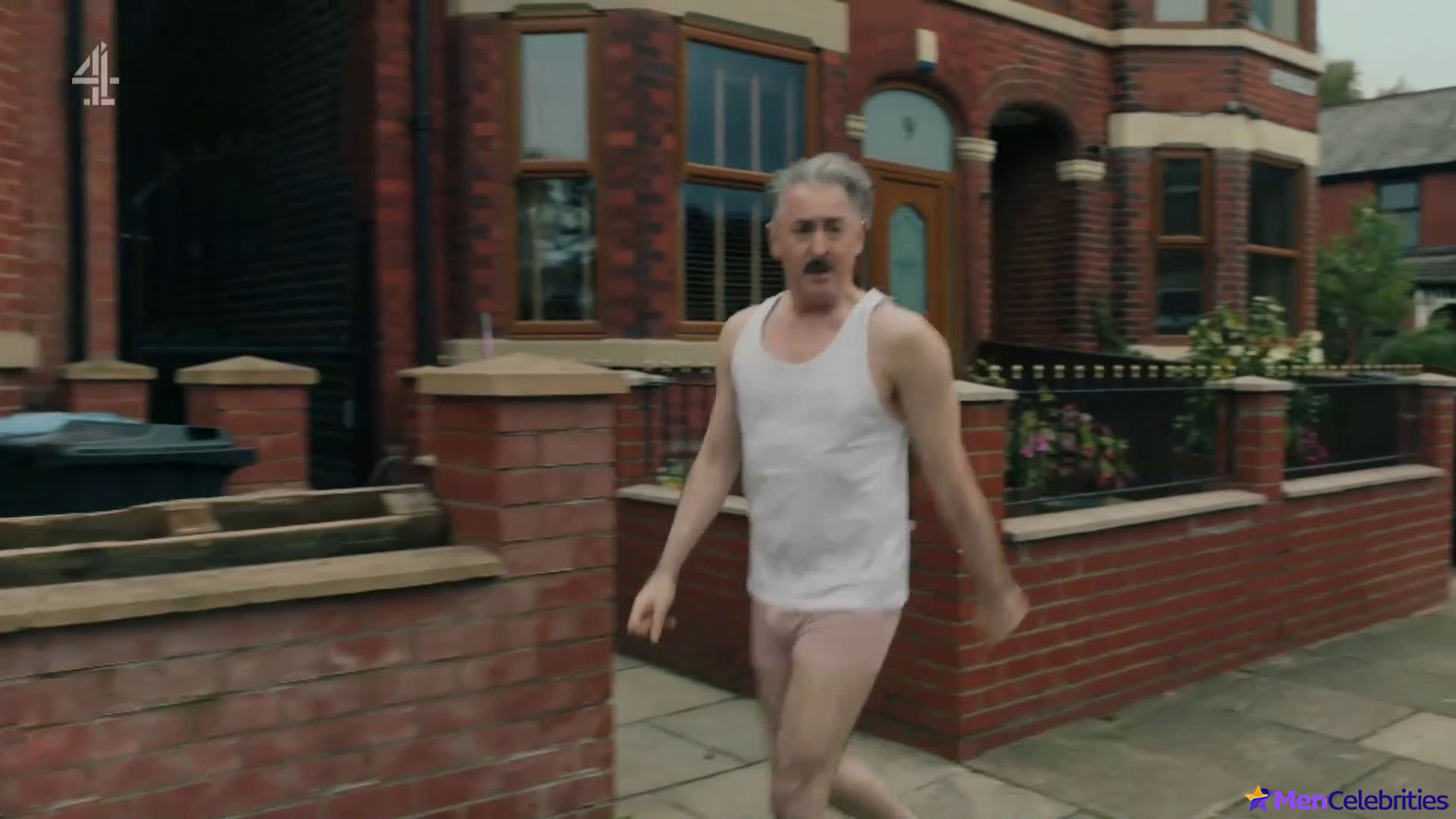 Alan Cumming frontal nude and gay sex scenes
