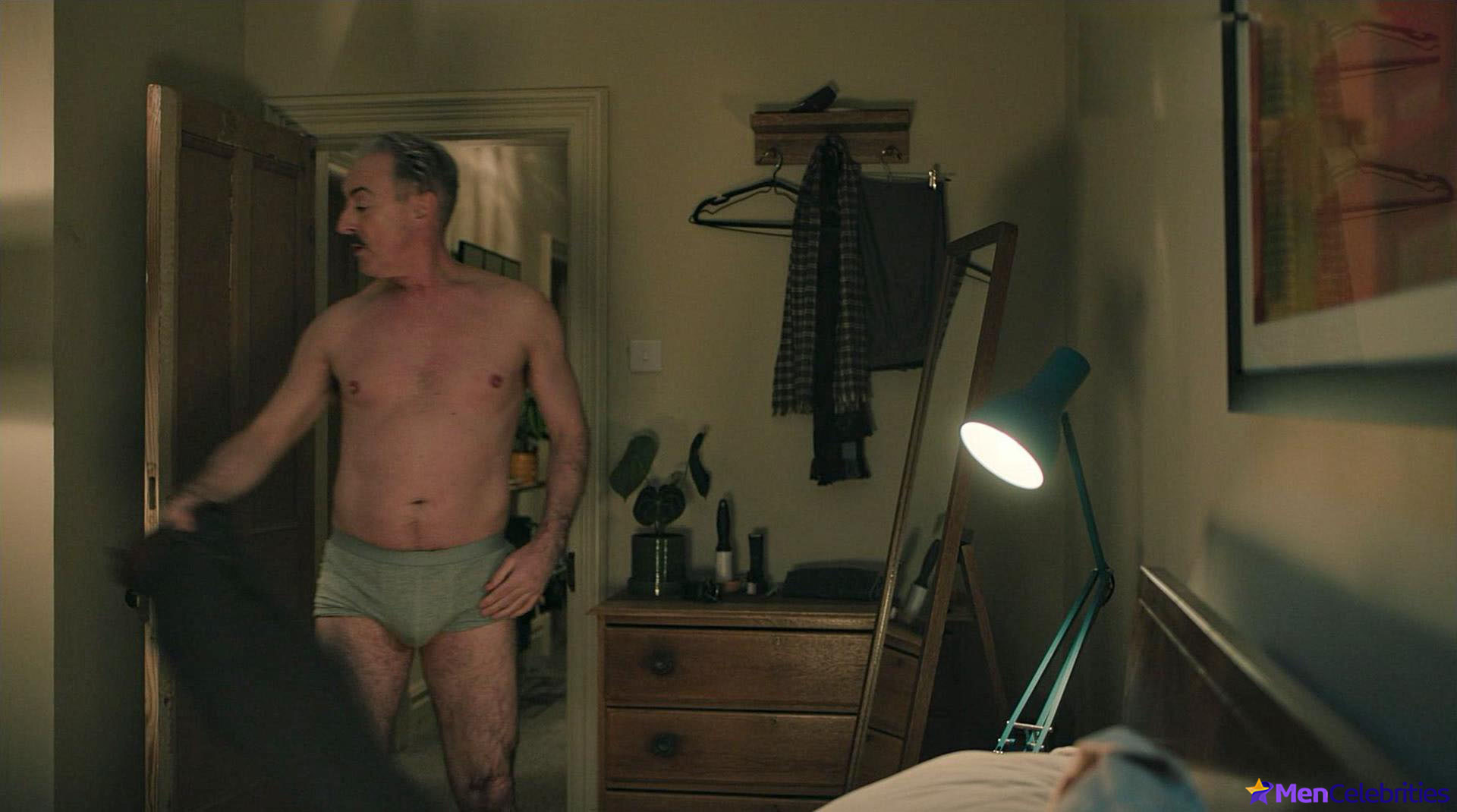 Alan Cumming frontal nude and gay sex scenes