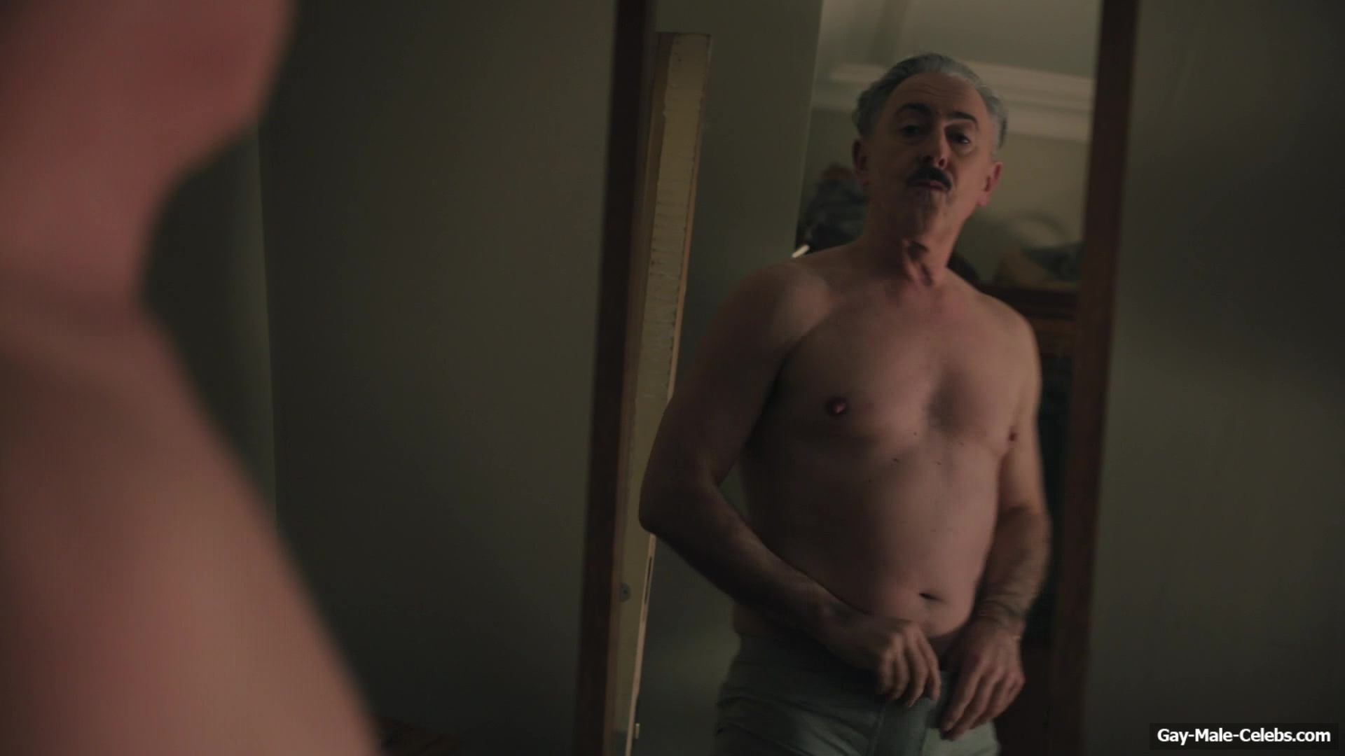 Alan Cumming Jerk Off and Dick Bulge Scenes in Tip Toe