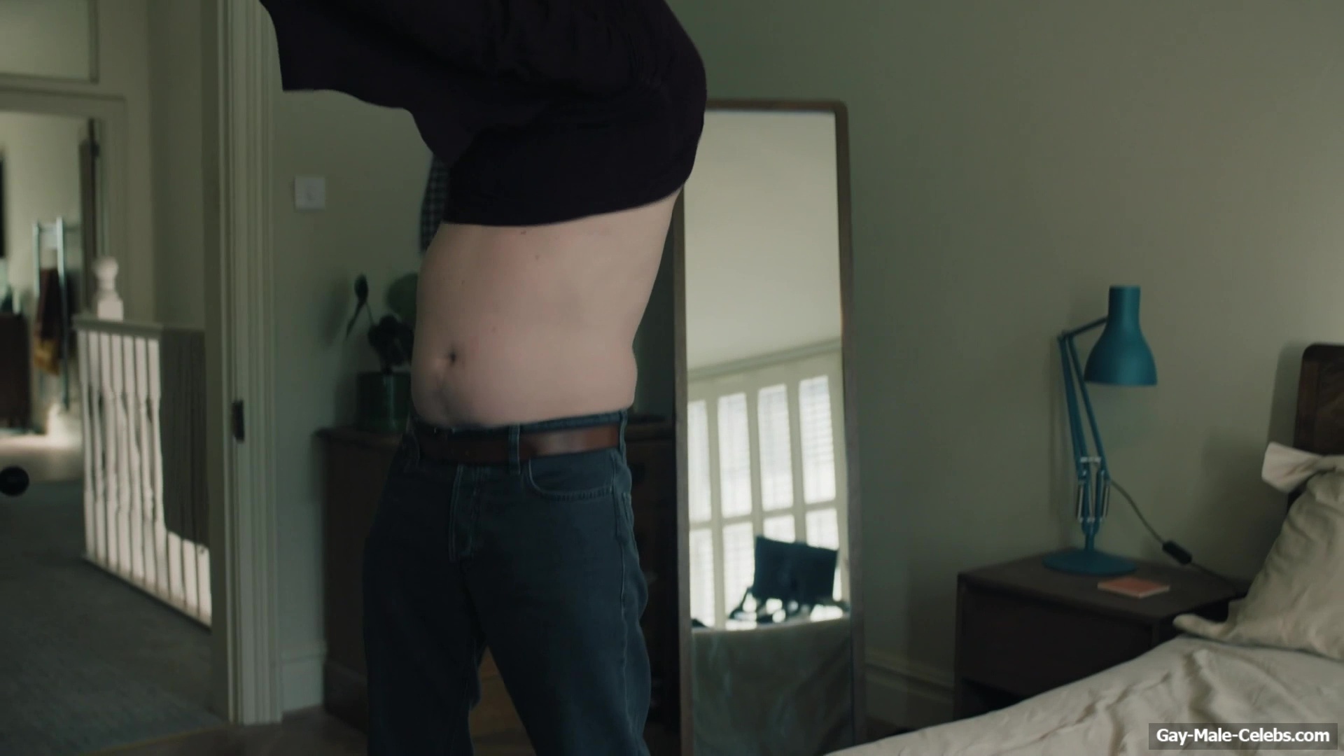 Alan Cumming Jerk Off and Dick Bulge Scenes in Tip Toe