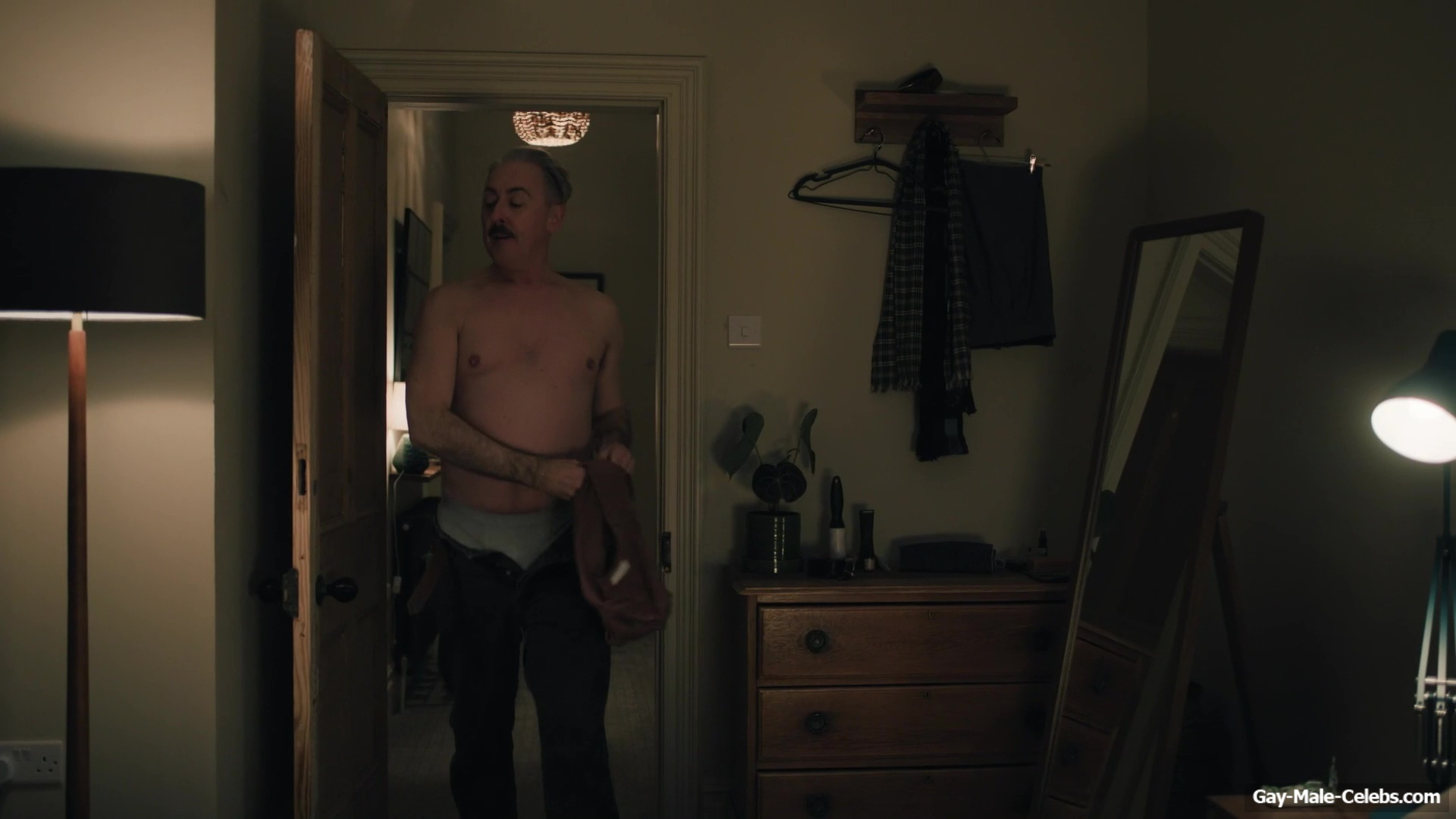 Alan Cumming Jerk Off and Dick Bulge Scenes in Tip Toe