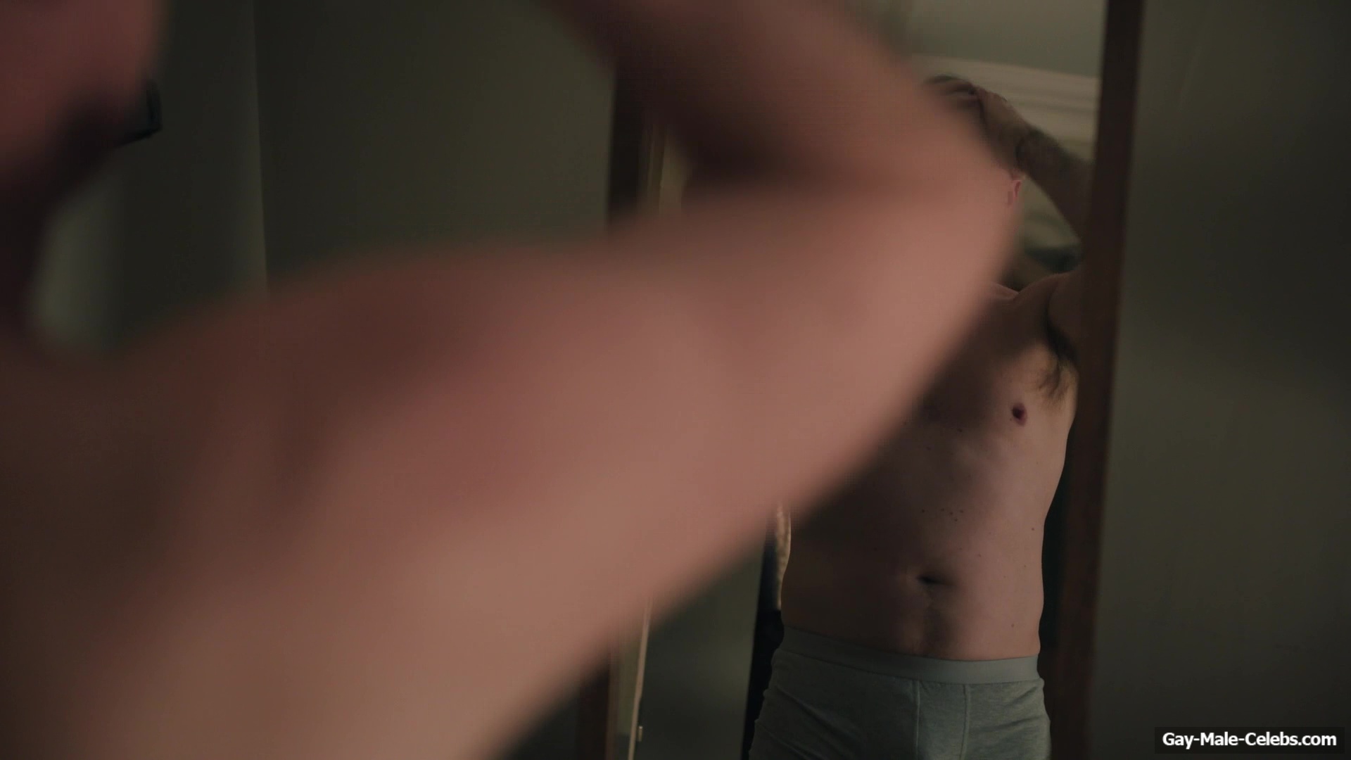 Alan Cumming Jerk Off and Dick Bulge Scenes in Tip Toe