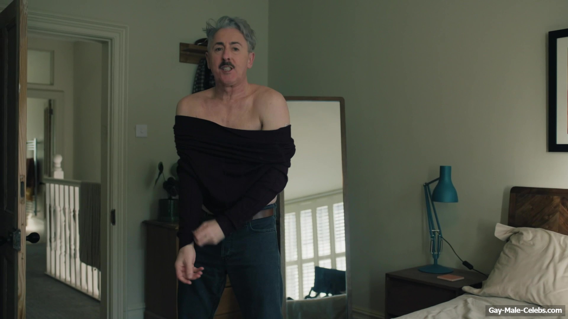 Alan Cumming Jerk Off and Dick Bulge Scenes in Tip Toe