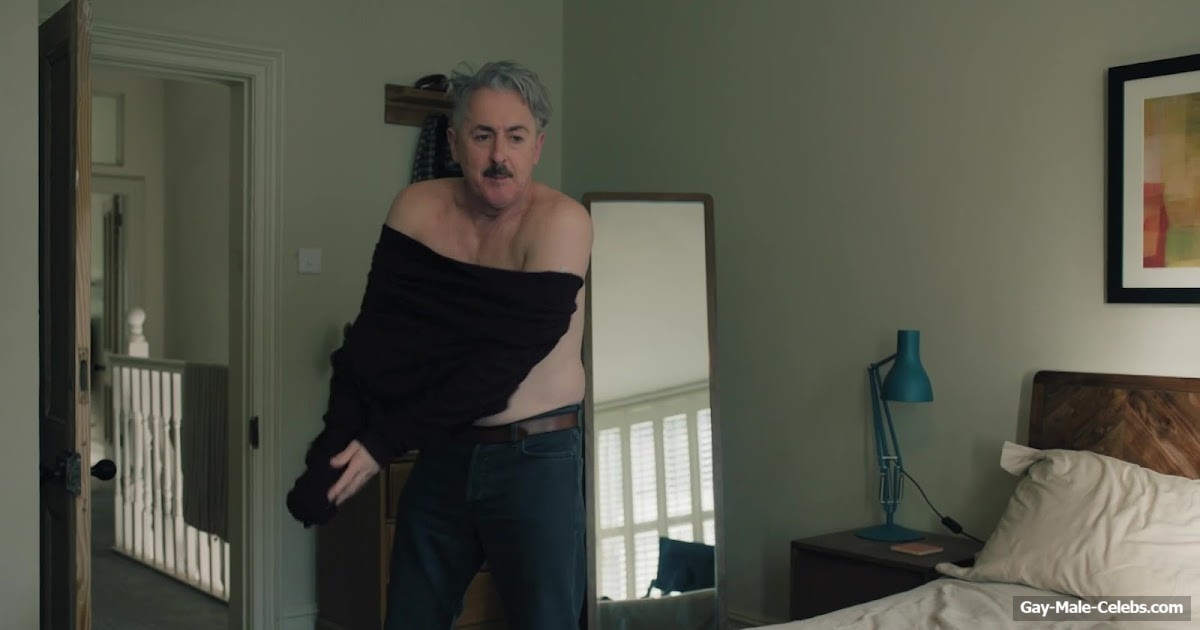 Alan Cumming Jerk Off and Dick Bulge Scenes in Tip Toe