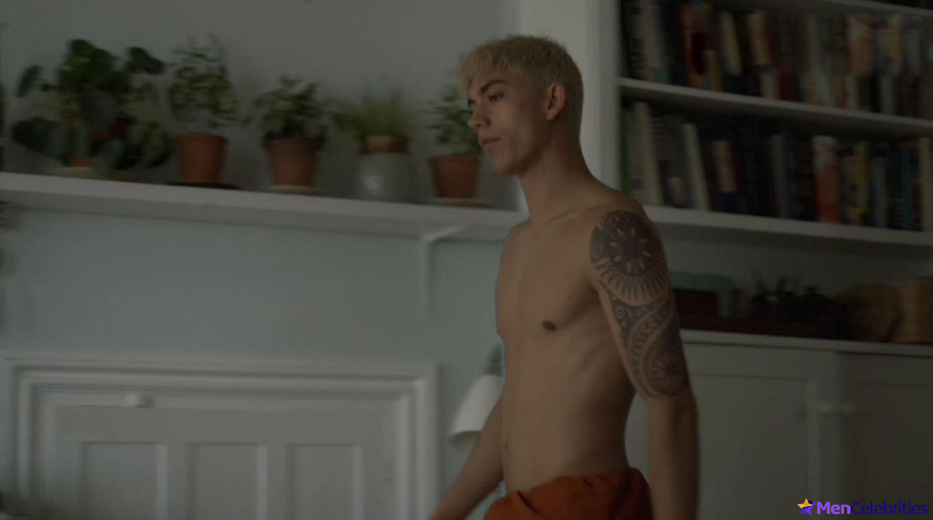 Archie Renaux nude and sex scenes