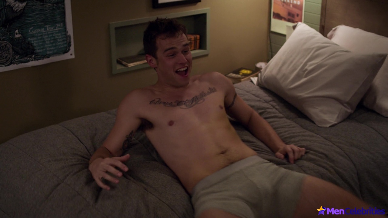 Brandon Flynn naked and hot