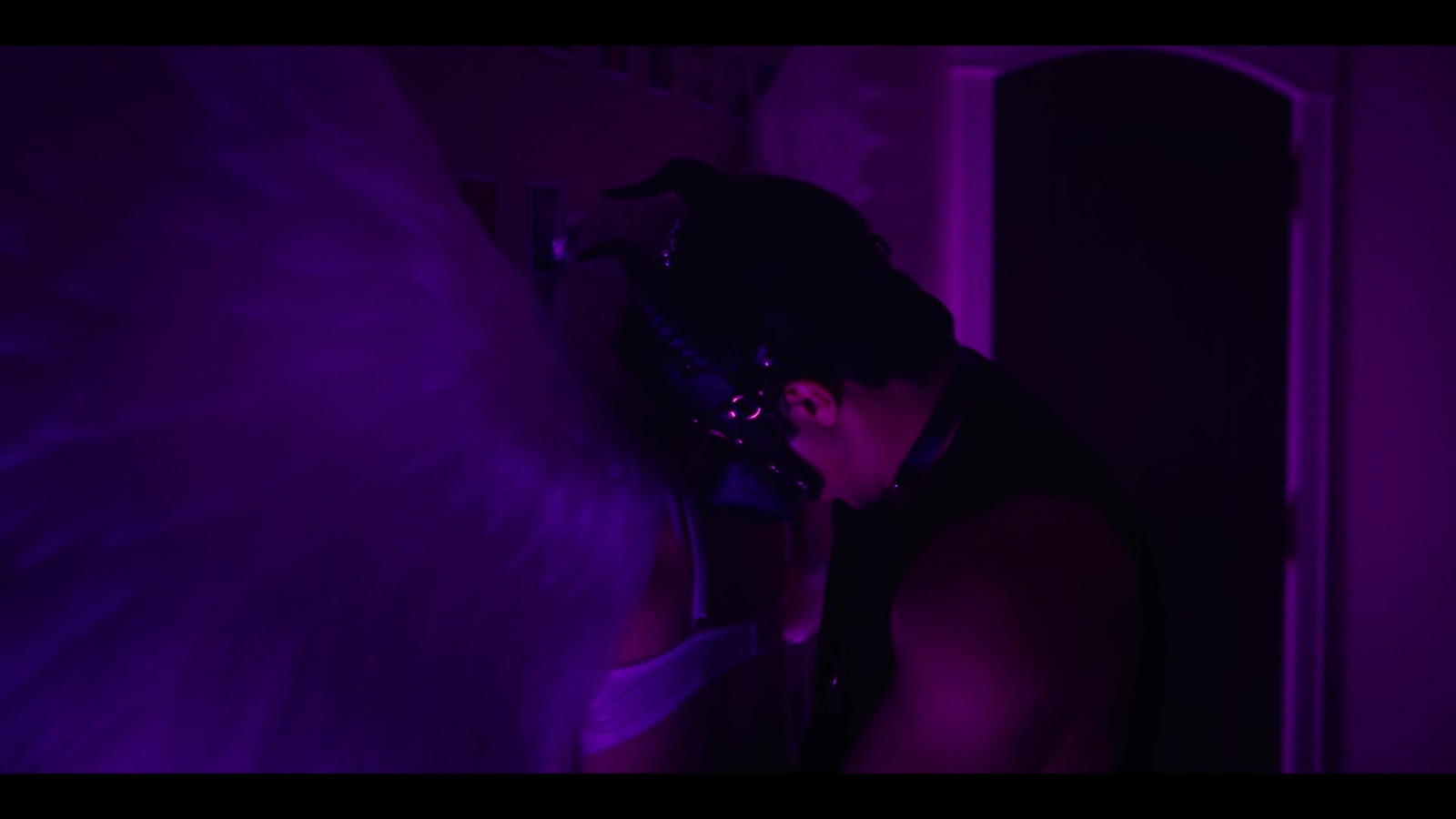 Hudson Williams Nude And Sex Scenes in YAGA