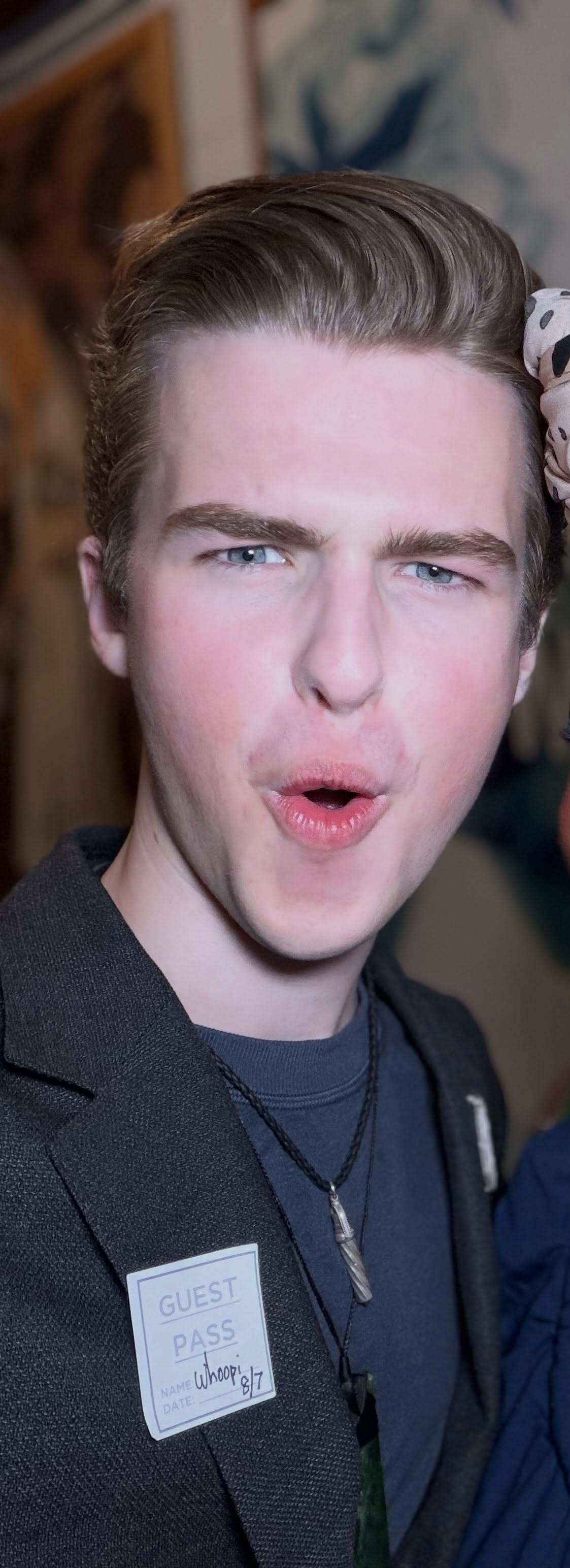 Iain Armitage Sexy Selfie Photos Collection