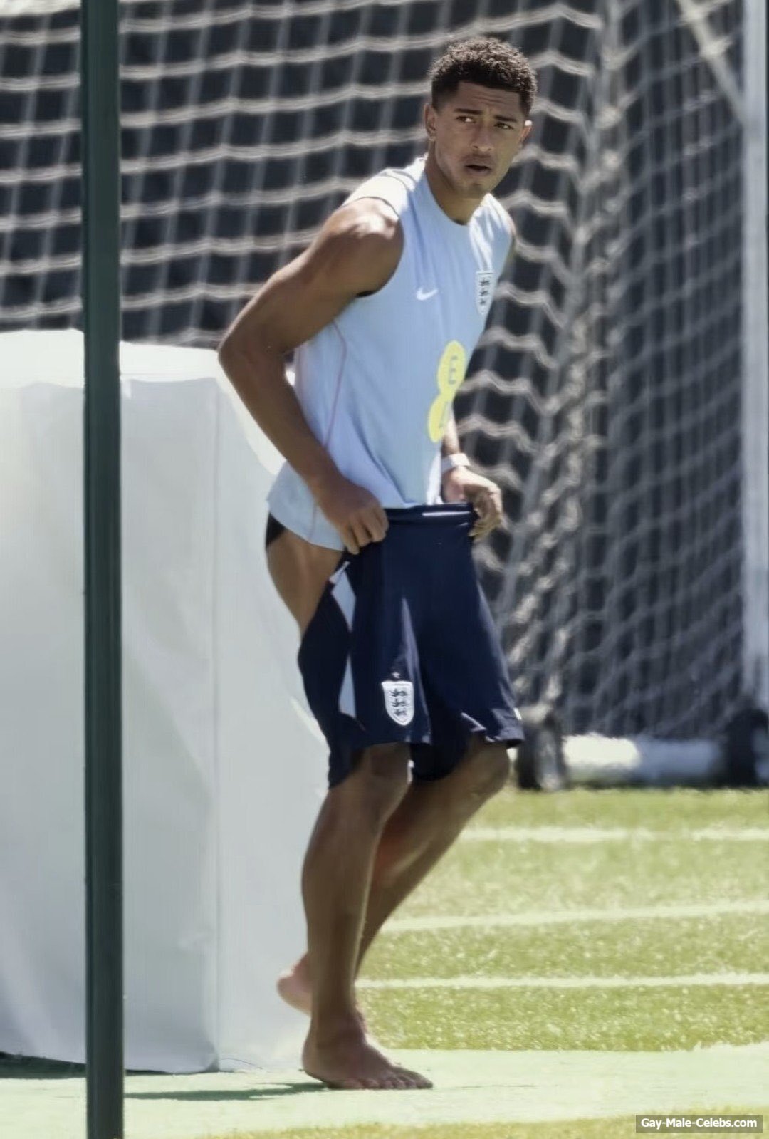 Jude Bellingham Nude And Cock Bulge Photos