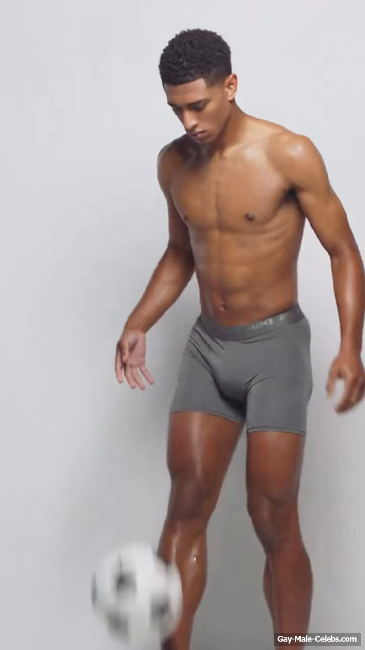 Jude Bellingham Nude And Cock Bulge Photos