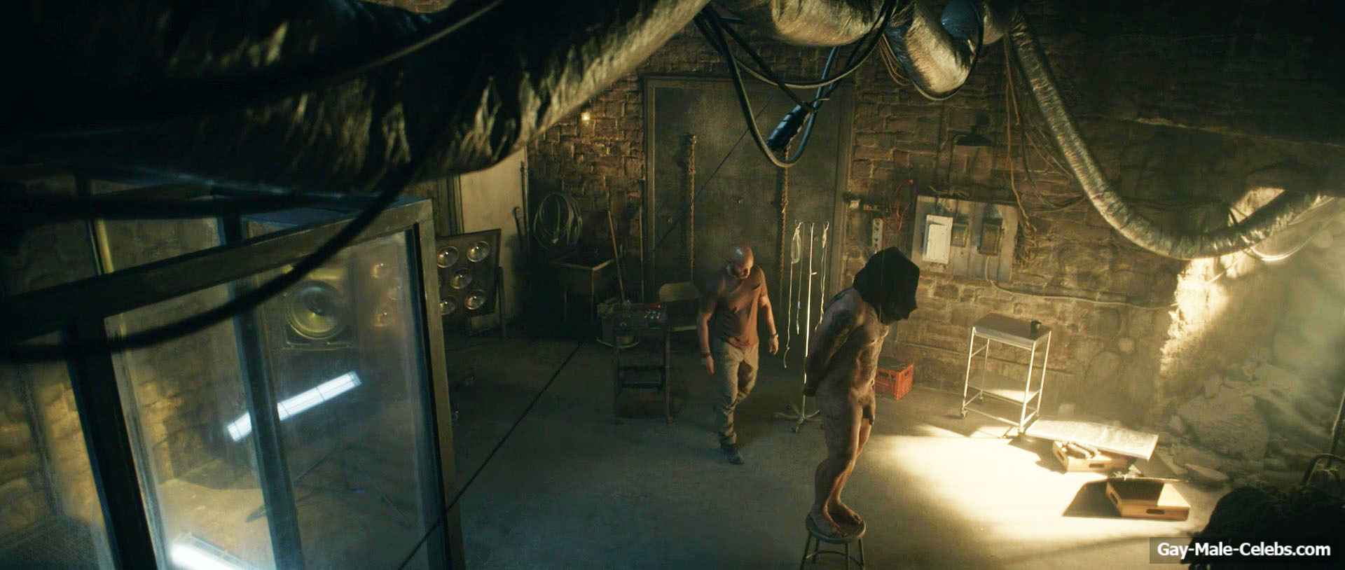 Luke Hemsworth Frontal Nude Scenes in The Terminal List