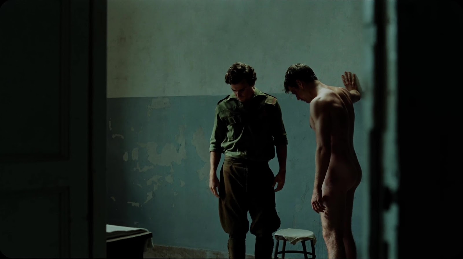 Miguel Bernardeau Nude Penis Scenes In La Bola Negra