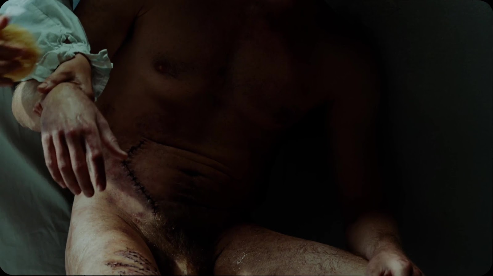 Miguel Bernardeau Nude Penis Scenes In La Bola Negra