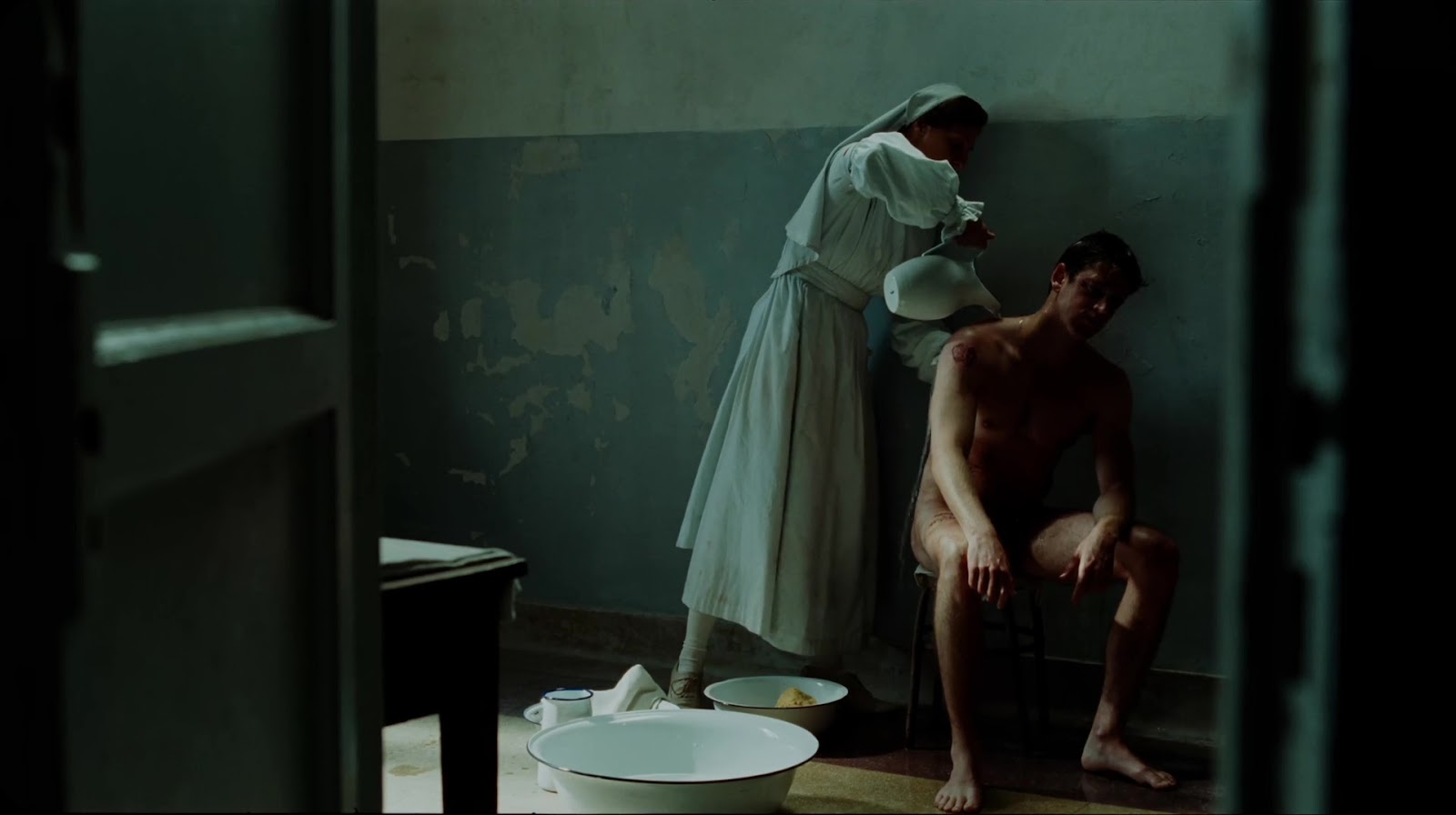 Miguel Bernardeau Nude Penis Scenes In La Bola Negra