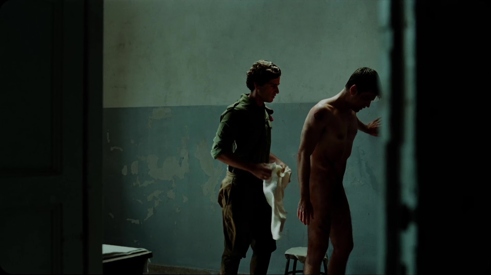 Miguel Bernardeau Nude Penis Scenes In La Bola Negra