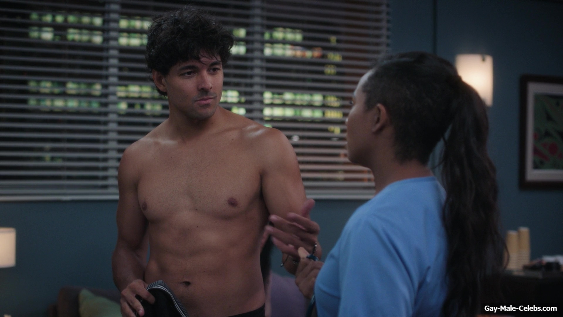 Niko Terho Shirtless And Sexy In Grey's Anatomy