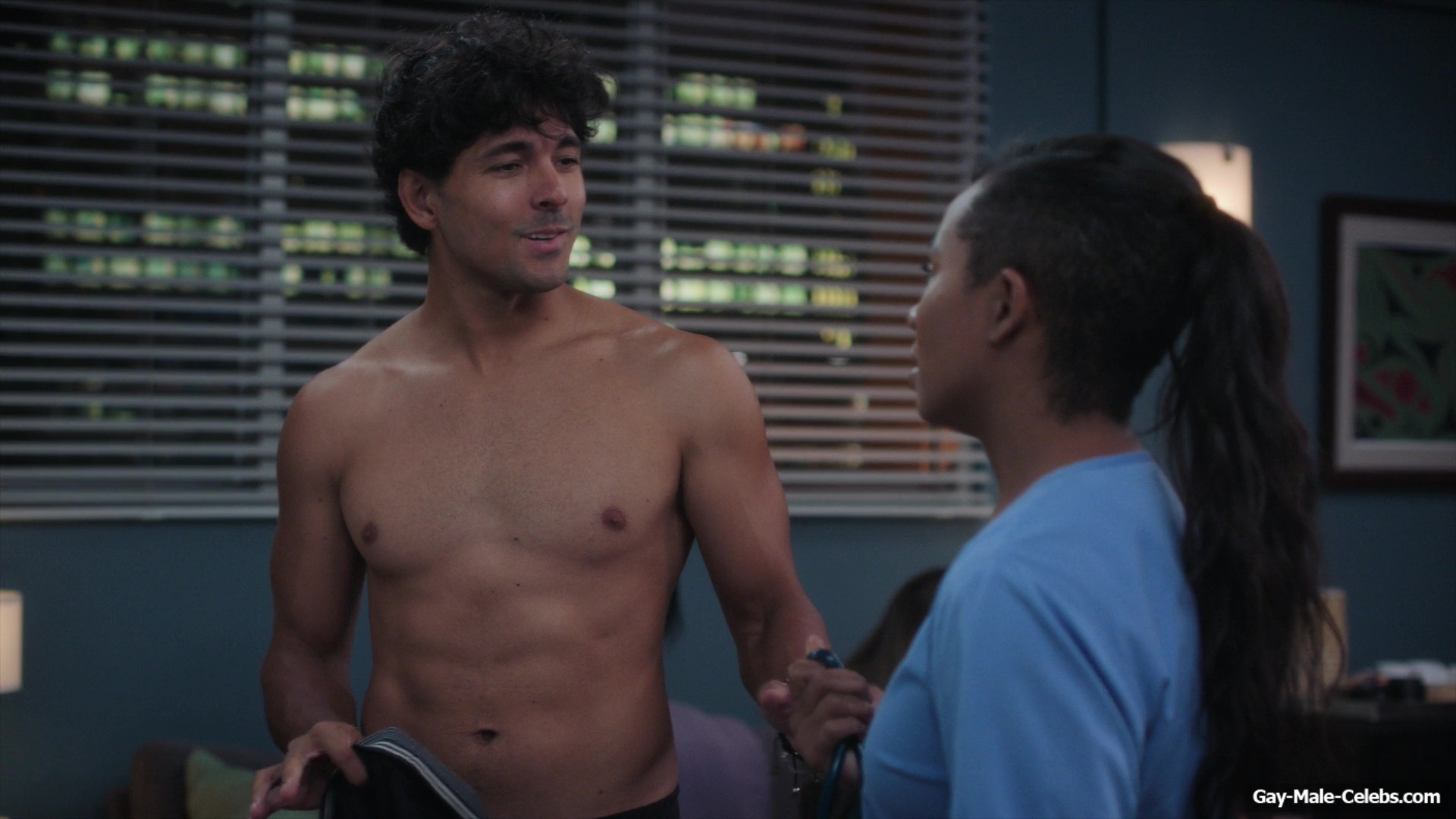 Niko Terho Shirtless And Sexy In Grey's Anatomy