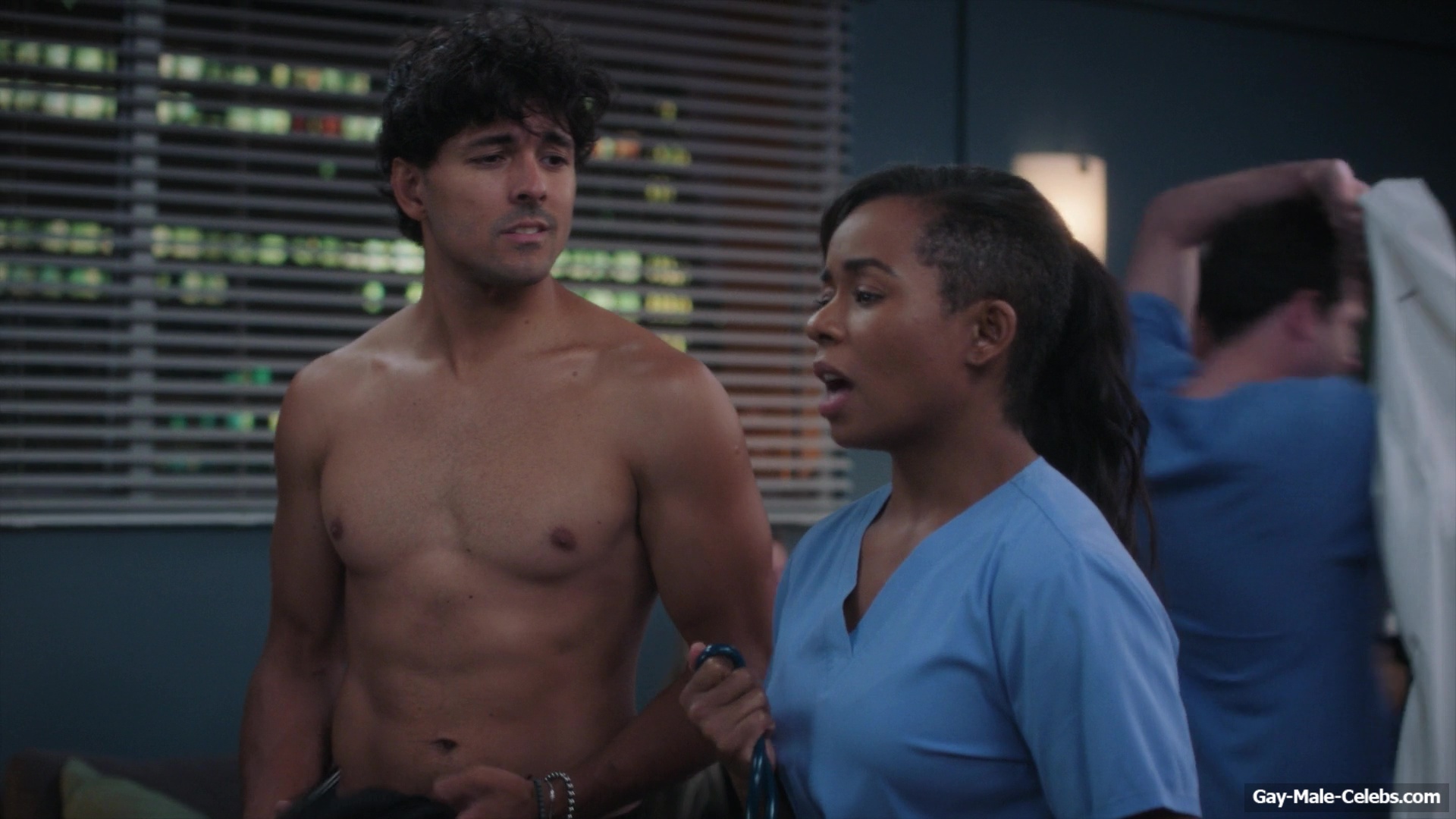 Niko Terho Shirtless And Sexy In Grey's Anatomy