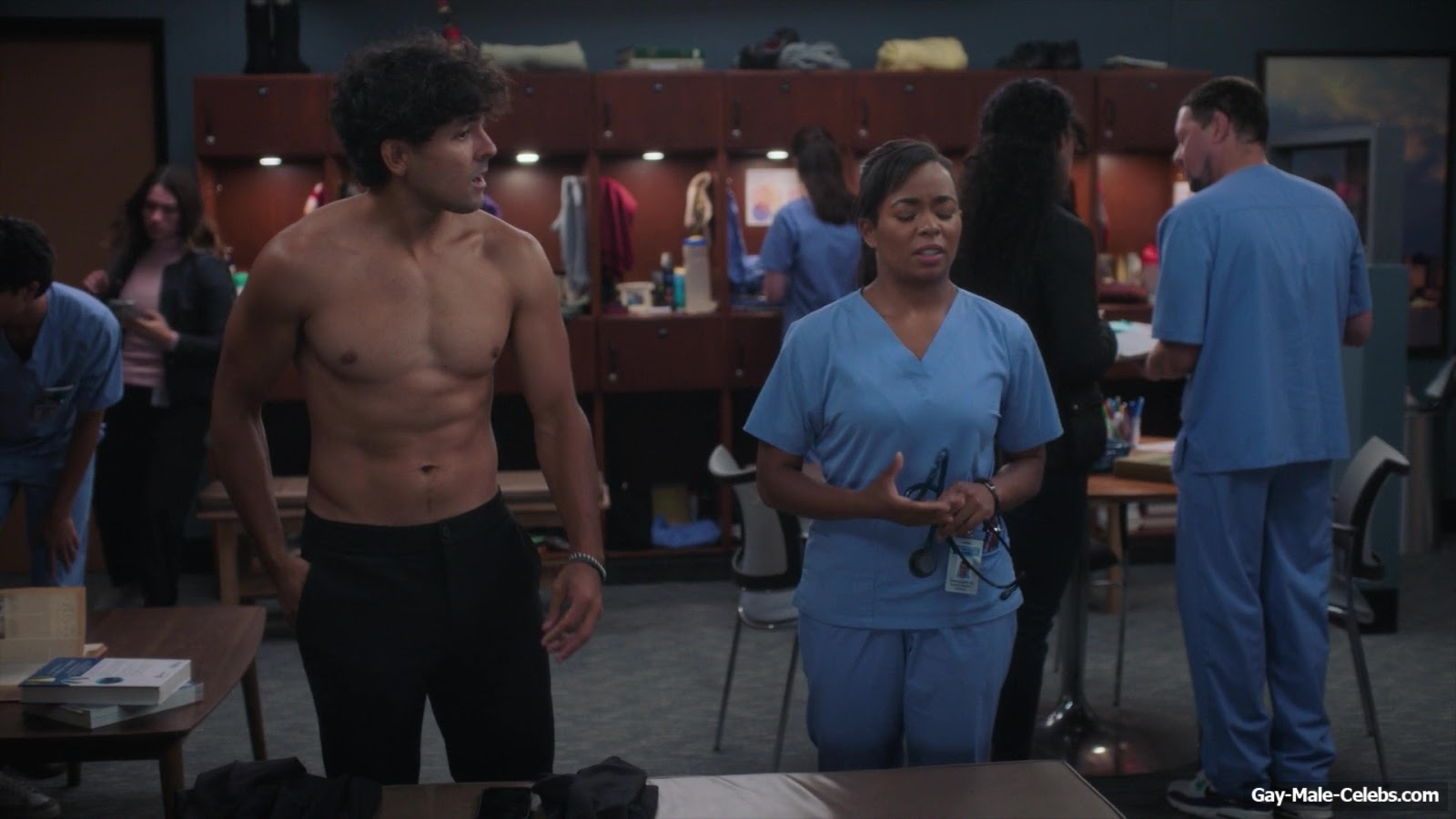 Niko Terho Shirtless And Sexy In Grey's Anatomy
